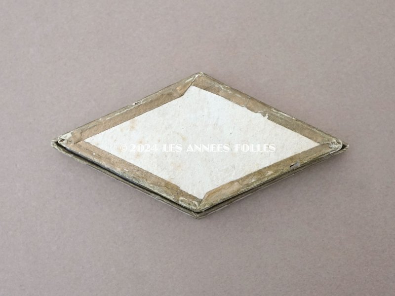 画像4: 19世紀末 アンティーク 星柄 ガラスの蓋の紙箱 ダイヤ型