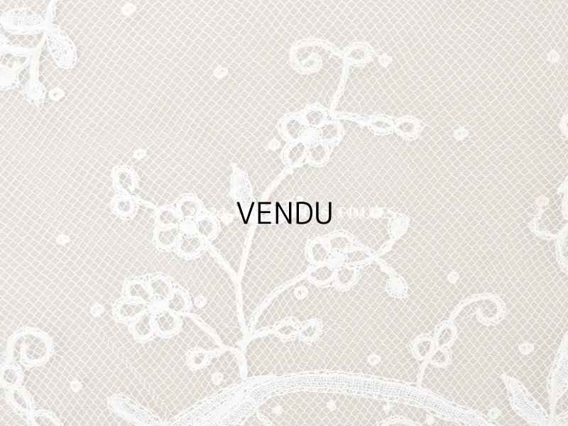 画像8: 19世紀末 アンティーク 幅広34cm アプリカシオン・アングルテール 3.05m 草花のブーケ＆ガーランド オフホワイト ボビンレース