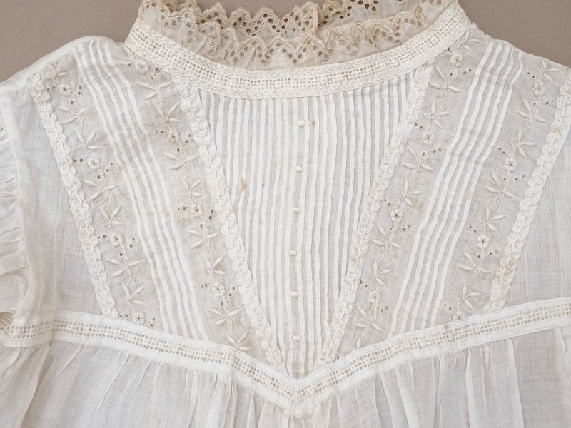 画像4: アンティーク ドール＆ベビー用 花刺繍のブラウス ホワイトワーク&レース