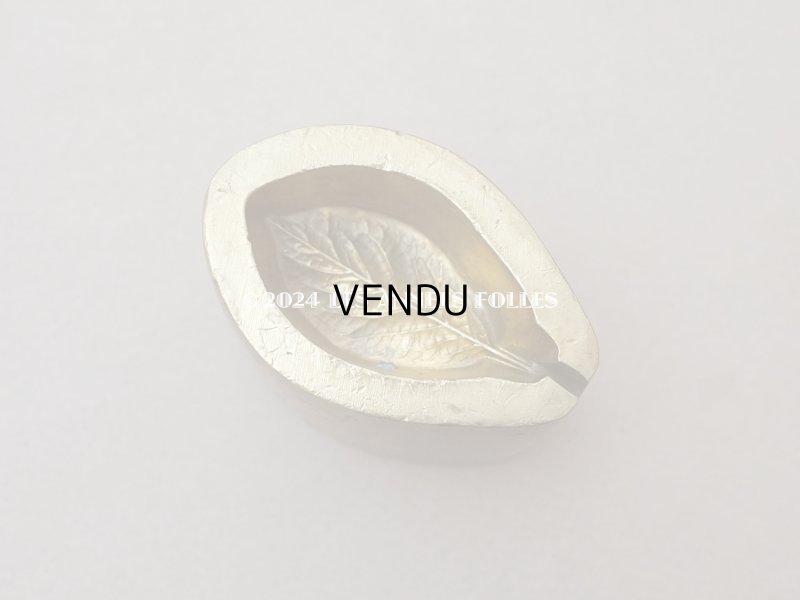 画像3: 19世紀末 アンティーク こて リーフ 型押し 