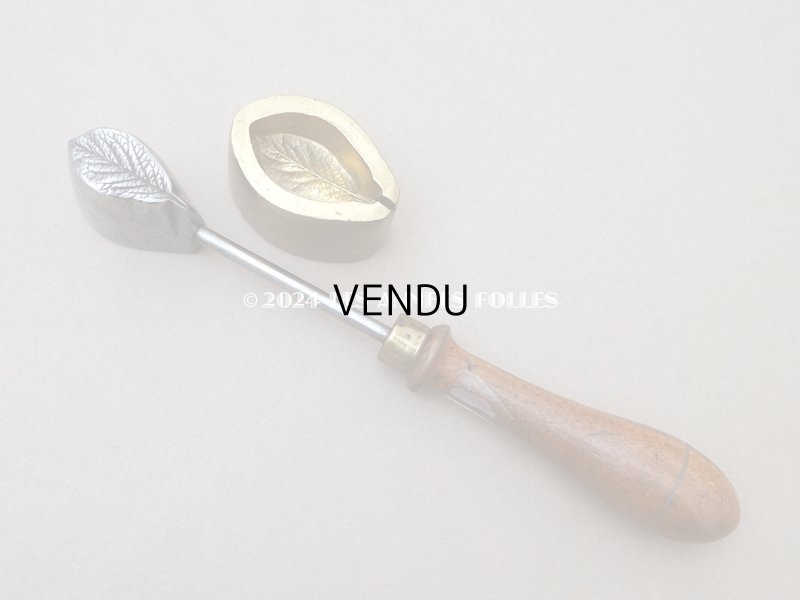 画像4: 19世紀末 アンティーク こて リーフ 型押し 