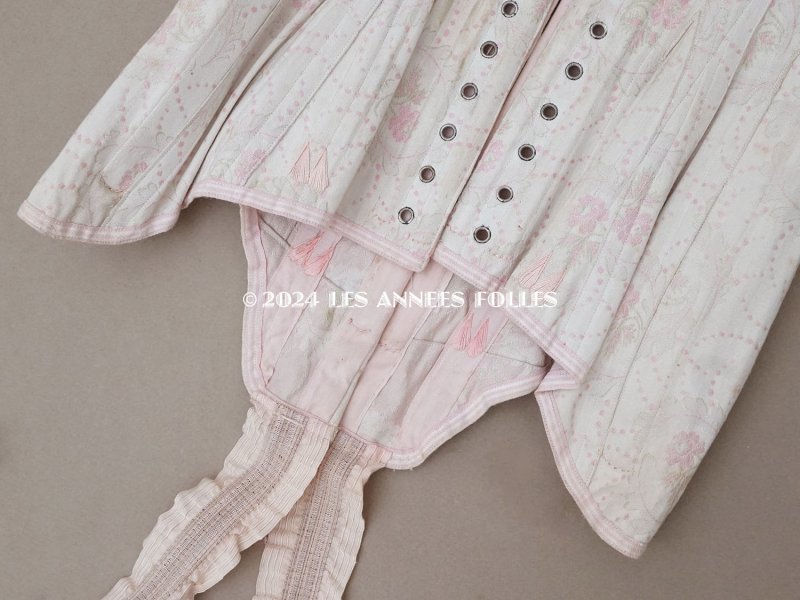 画像18: 1900年頃 アンティーク コルセット オリジナルボックス付き ピンクの花模様&シルクサテンリボン&レース