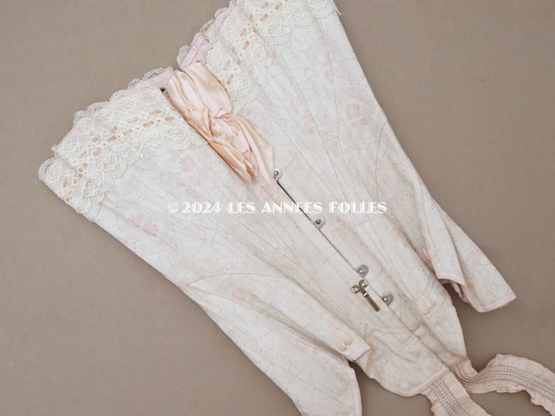 画像6: 1900年頃 アンティーク コルセット オリジナルボックス付き ピンクの花模様&シルクサテンリボン&レース