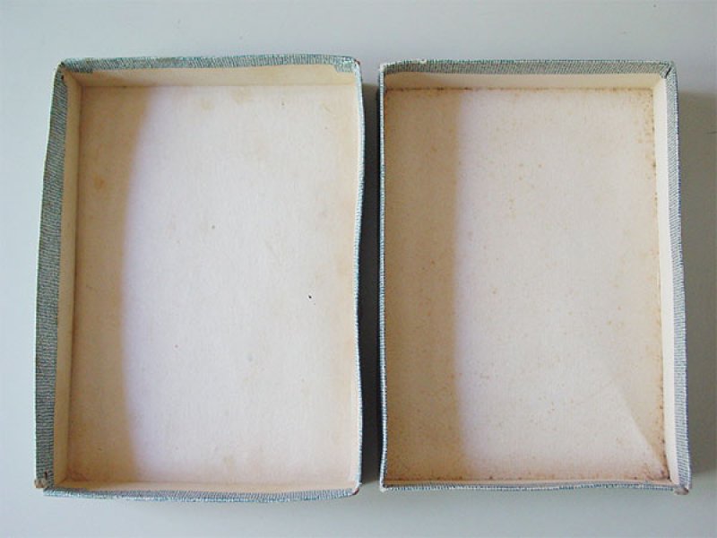 画像9: ＊蚤の市＊ アンティーク ジャンヌダルクのお菓子箱 & プチバトーのボックスのセット