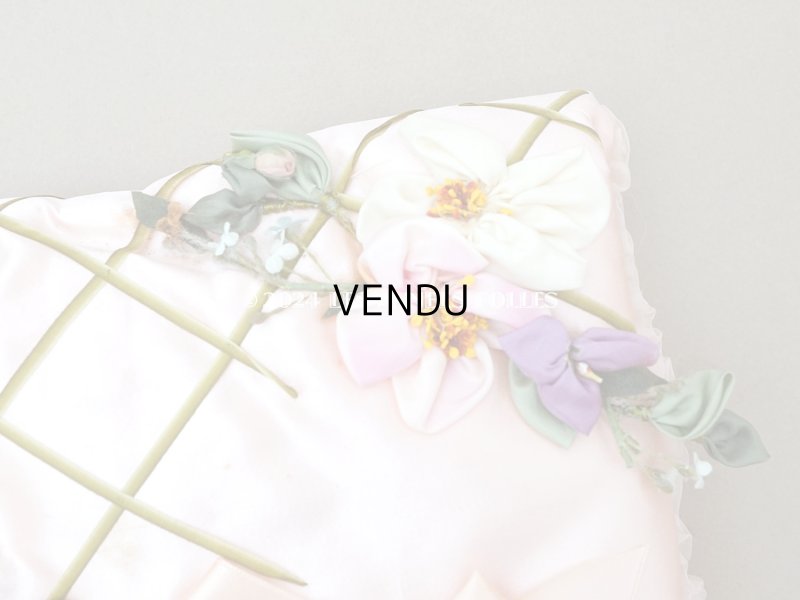 画像13: アンティーク 未使用 ロココモチーフ＆リボン付 ハンキーケース ハンカチ用ポシェット 