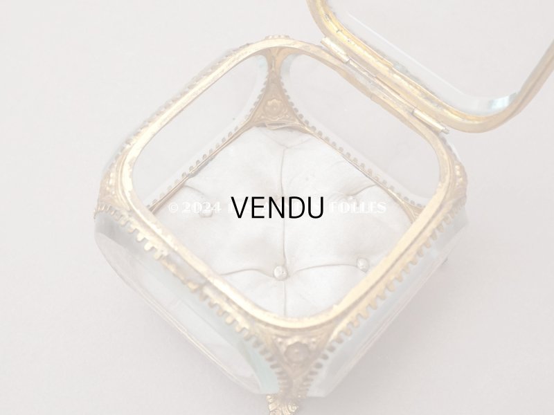 画像7: 19世紀末 アンティーク 大きなジュエリーボックス アイボリーのシルククッション