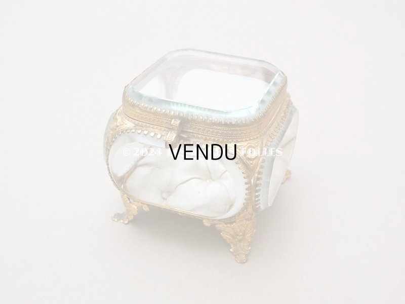 画像14: 19世紀末 アンティーク 大きなジュエリーボックス アイボリーのシルククッション