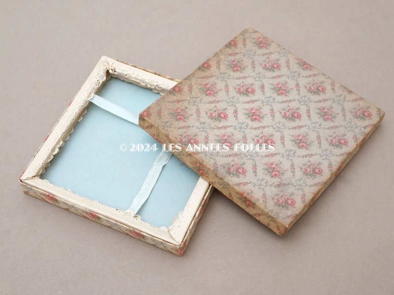 画像3: アンティーク ピンクの薔薇&ブルーのリボン ハンキーケース リボン付 カルトナージュボックス