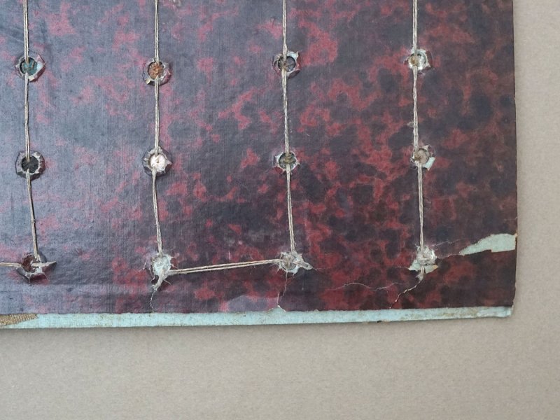 画像21: 19世紀 アンティーク小さなくるみボタンのサンプラー 80ピース