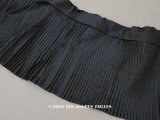 19世紀末 アンティーク ドレスの裾 黒いシルクのプリーツ 1.6m 約13.5cm幅 ドレスパーツ