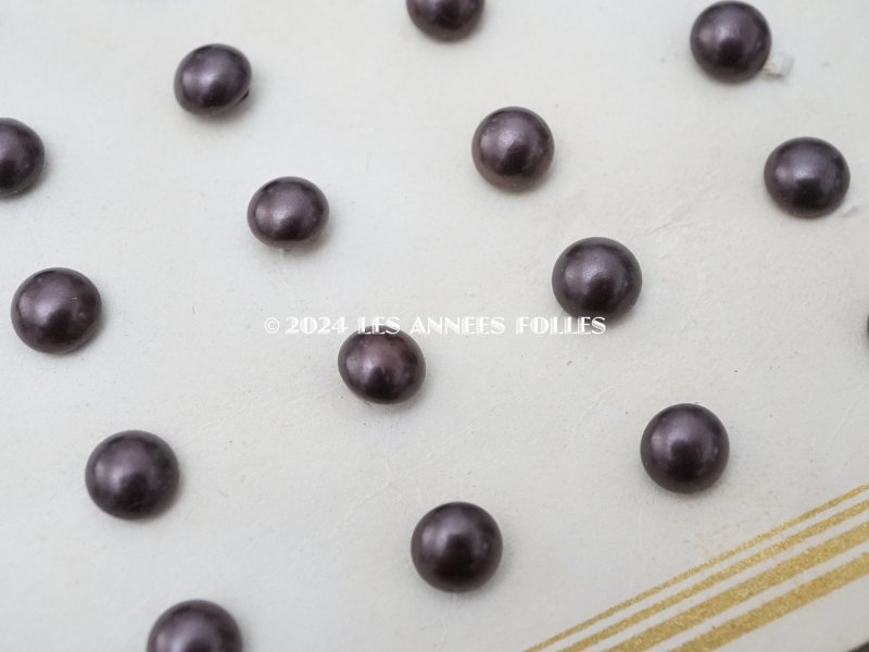 画像5: アンティーク  極小 7mm パールボタン グレイッシュパープル 12ピースのセット チェコスロバキア製