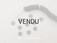 アンティーク ゼラチン製 スパンコール 花 フラワー 6mm 黒 100ピースのセット