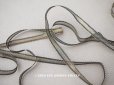 画像1: 1900年頃 アンティーク ゴールドのメタル糸のリボン 極細 5.5mm幅  (1)