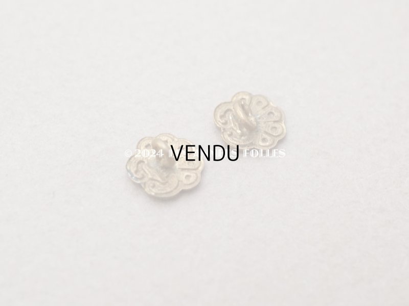 画像2: アンティーク メタルボタン 貝殻 9×8.5mm 2ピースのセット 