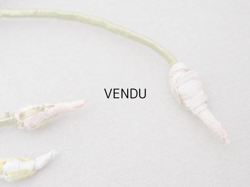 画像5: アンティーク 大きなロココモチーフ シルク製