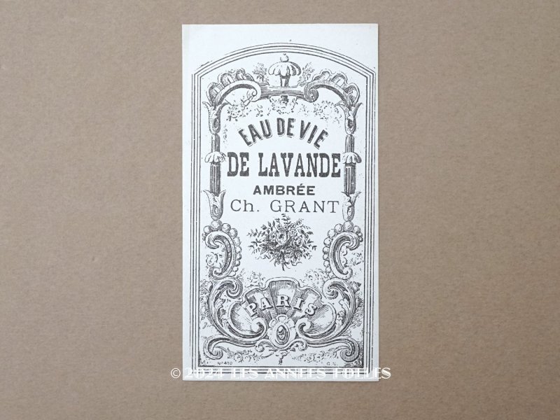 画像1: 19世紀末 アンティーク パフュームラベル EAU DE VIE DE LAVANDE AMBREE - CH.GRANT PARIS -
