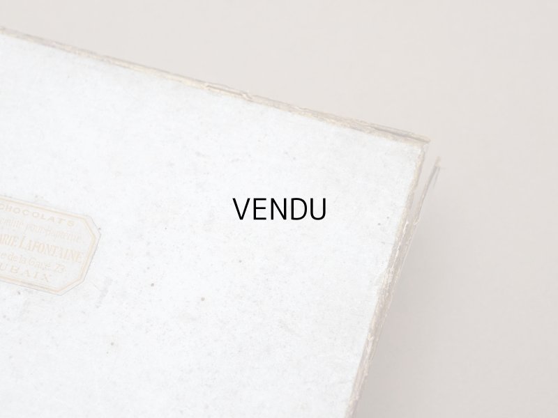 画像16: 1892年 アンティーク オリジナルボックス入り バテムのドラジェボックス ピンクのリボン&レースペーパー