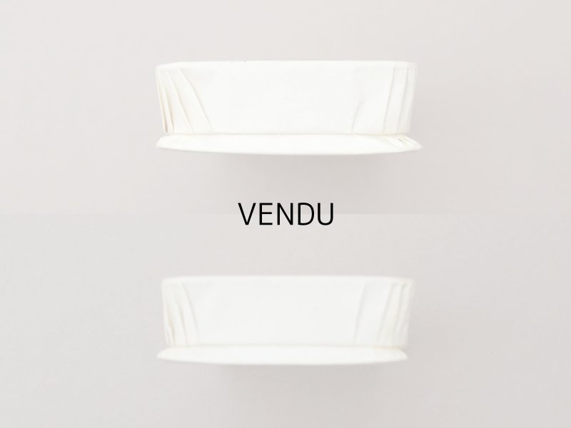 画像6: アンティーク  ドラジェのお菓子箱 アイボリー BAPTEME 薔薇のガーランド