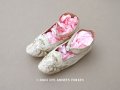 18世紀 アンティーク シルク製 ベビー用シューズ  白百合の刺繍入り 