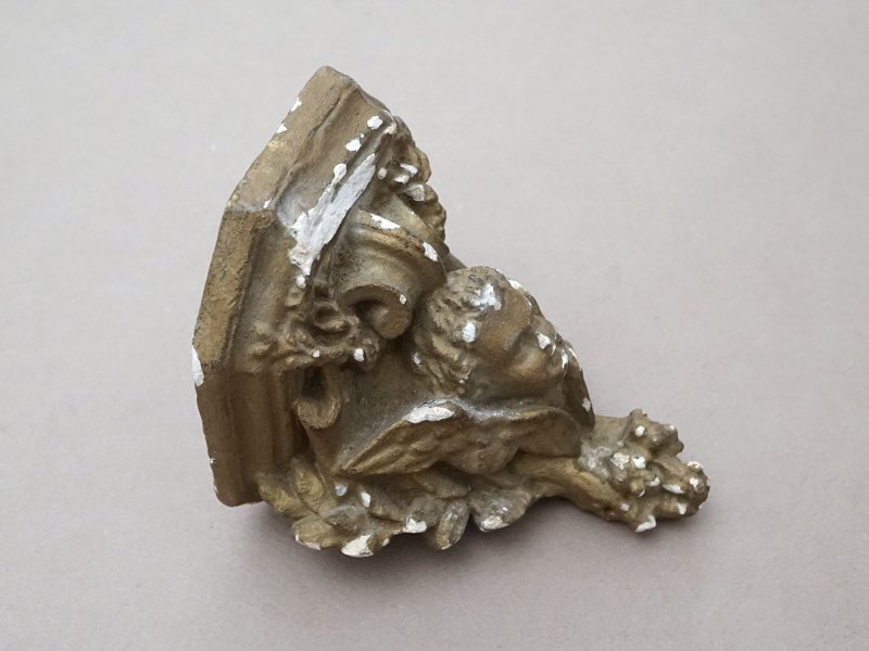 画像9: ＊蚤の市＊19世紀末 天使の石膏の小さな飾り棚 2点セット ウォールシェルフ アンティーク 