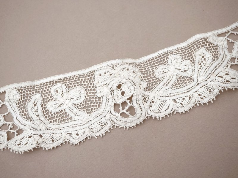 画像4: アンティーク レース 花とリボンのガーランド 手編みのボビンレース&ニードルレース 1.4m 生成り