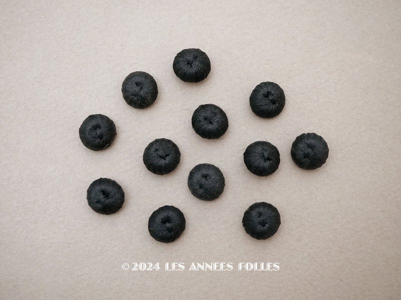画像1: アンティーク シルク製 くるみボタン 12mm 黒 6ピースのセット 