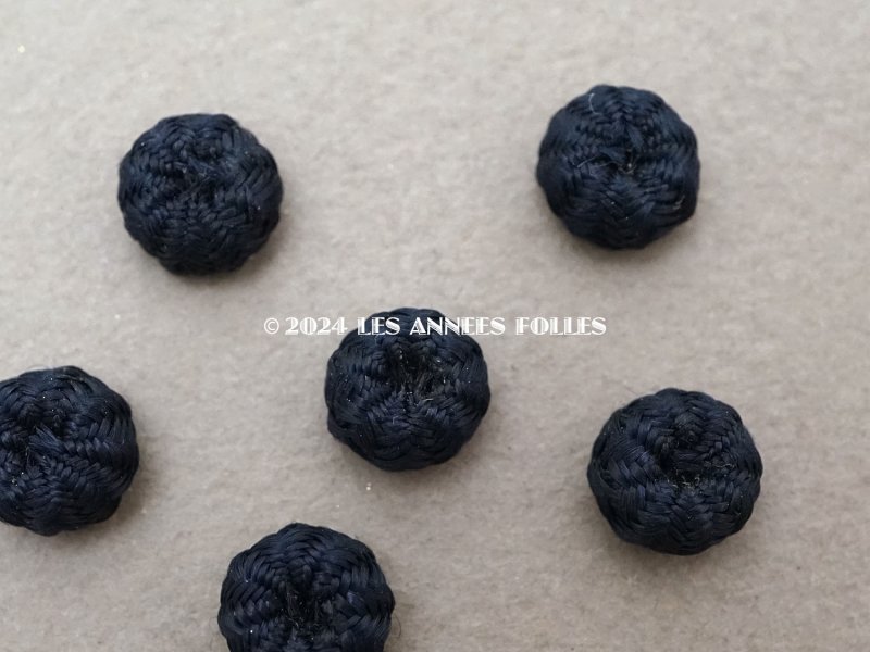 画像4: アンティーク ドール用 8mm シルク製 くるみボタン 極小 ダークブルー 6ピースのセット