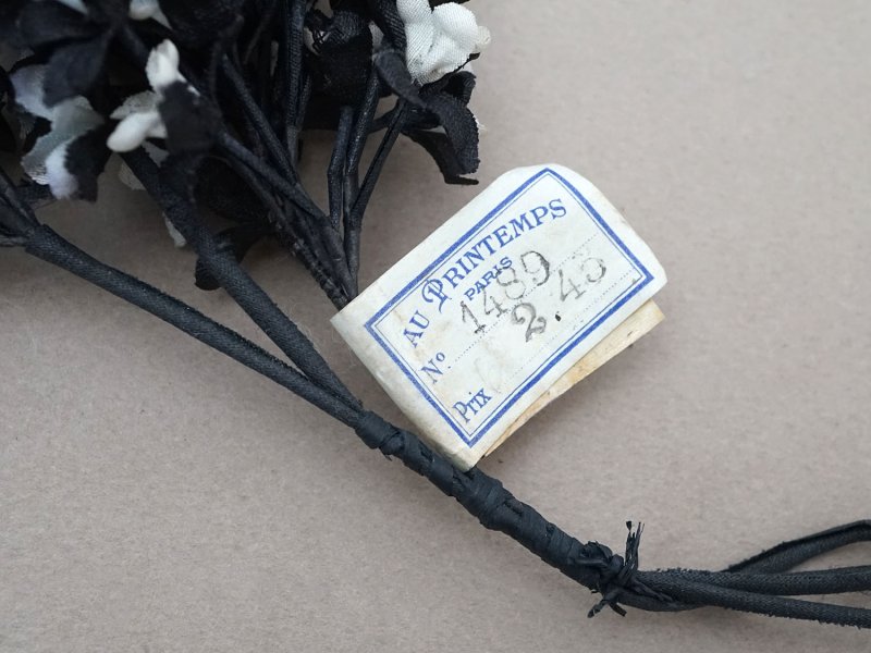 画像3: アンティーク ライラックの大きな布花 プランタン百貨店 黒&ブルー