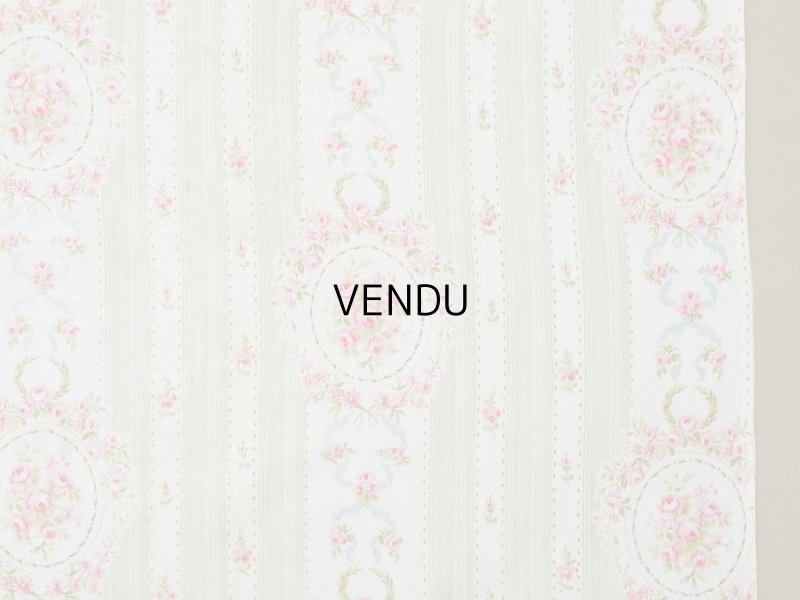 画像9: アンティーク  薔薇のメダイヨン ファブリック 79×91cm