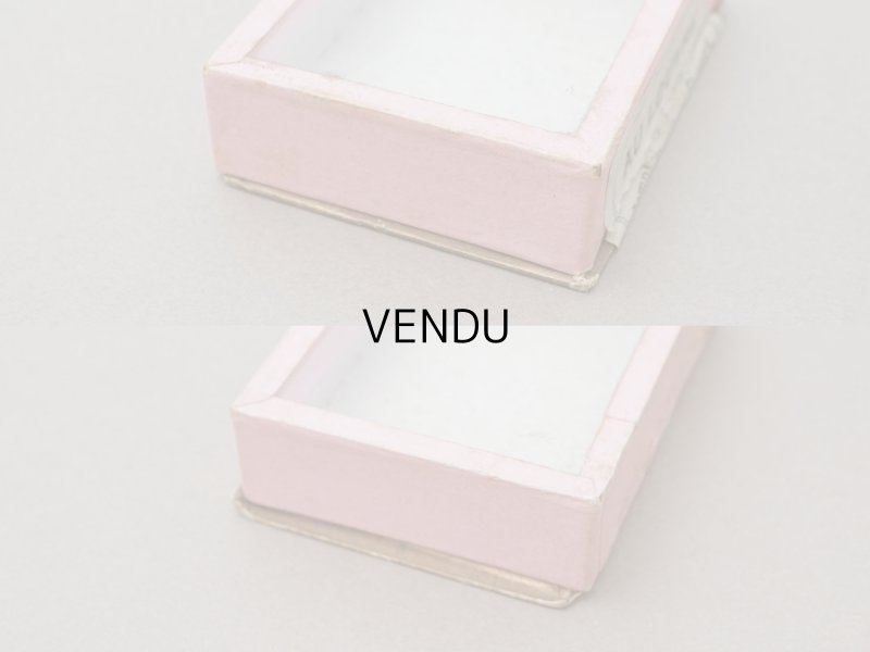 画像6: アンティーク ガラスの蓋の紙箱 - AU LOUVRE -