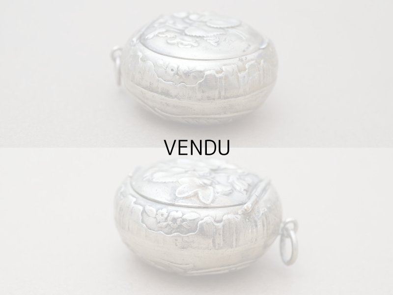 画像8: アンティーク 菫のパウダーケース