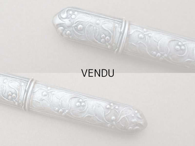 画像18: アンティーク ヤドリギの裁縫道具セット 