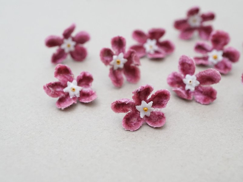 画像3: アンティーク 布花 ベルベットの花びら 11ピースのセット ライラックピンク 18mm