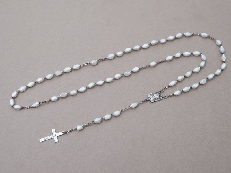 画像3: アンティーク ウラングラスのロザリオ ルルドの泉