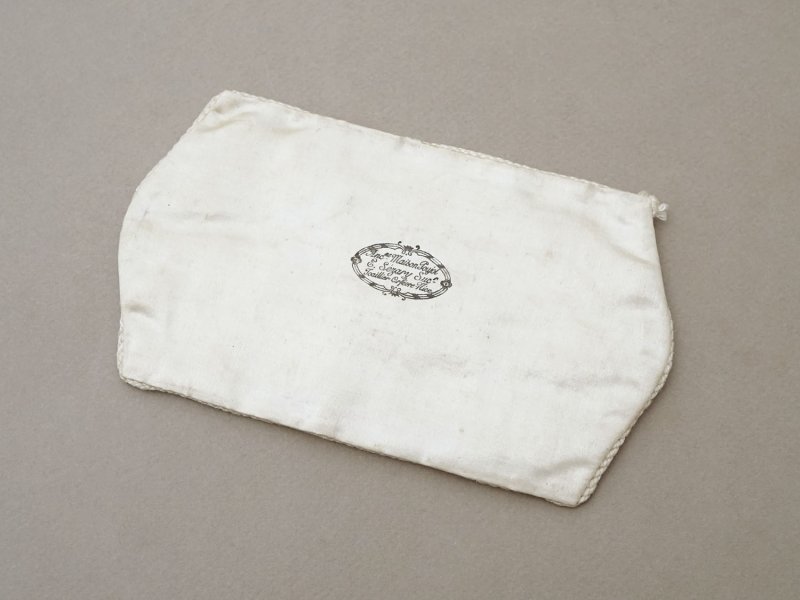 画像5: 19世紀 アンティーク ベルメイユ シルバー製&ゴールドプレート ソーイングセット 裁縫道具 シルククッション&箱付き