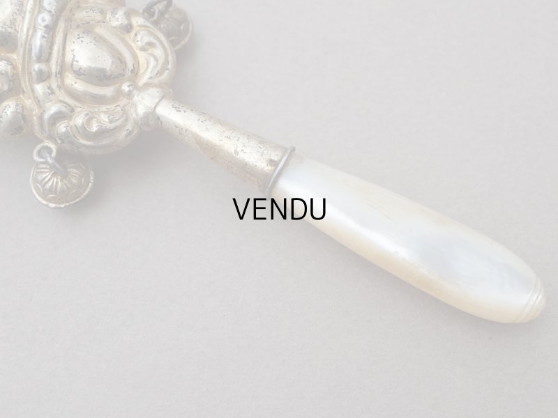 画像5: ＊蚤の市＊19世紀 アンティーク ラトル ゴールドコーティング シルバー製  マザーオブパール