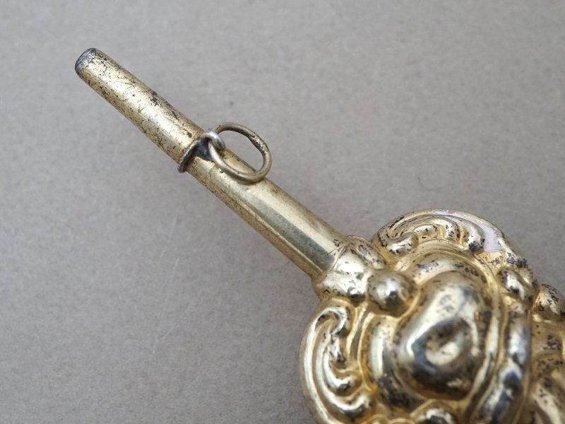 画像3: ＊蚤の市＊19世紀 アンティーク ラトル ゴールドコーティング シルバー製  マザーオブパール