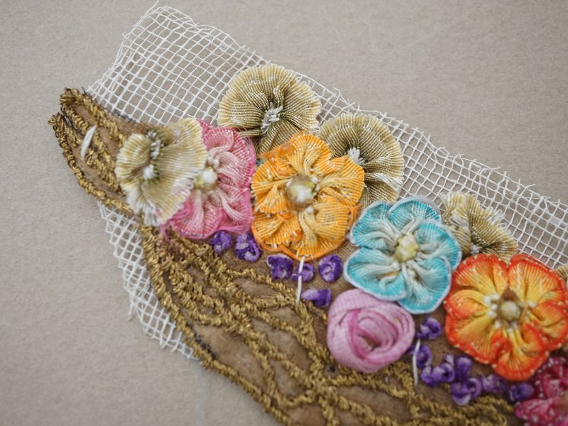 画像7: アンティーク シルク製 ロココモチーフ フラワーバスケット