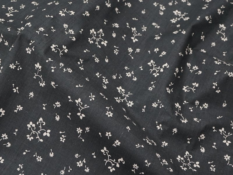 画像3: 未使用 アンティーク 花模様 コットンファブリック 炭黒＆オフホワイト 77×150cm