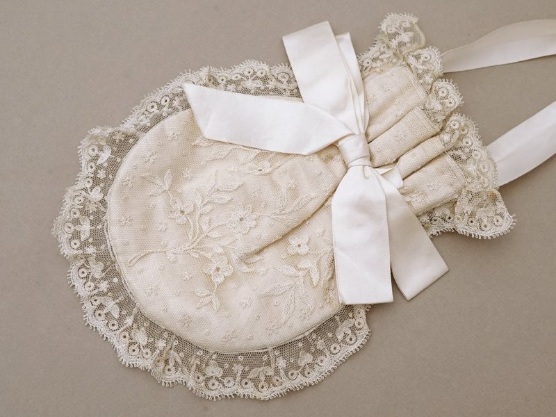 画像3: アンティーク 初聖体のオモニエール 淡いグレイッシュピンク 花模様のレース & シルクサテンリボン
