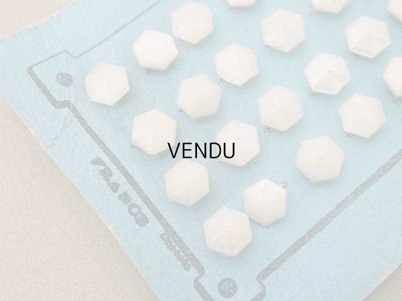 画像10: アンティーク シェルボタン 六角形 8mm 20ピース 