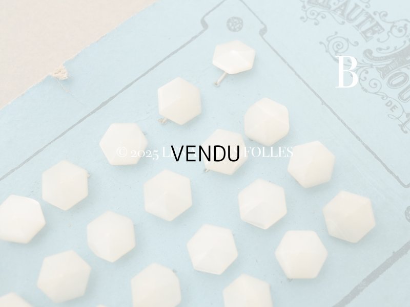 画像9: アンティーク シェルボタン 六角形 8mm 20ピース 