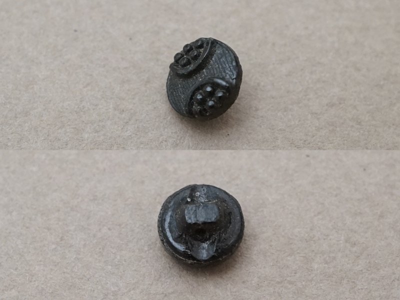 画像3: アンティーク ガラスボタン 黒 7mm 6ピースのセット