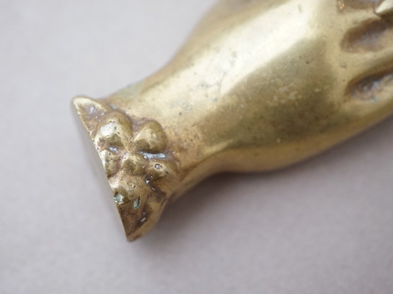 画像5: アンティーク ペンスタンド  ハンドモチーフ ブロンズ製