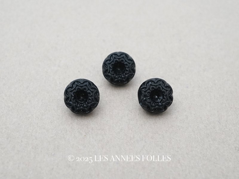 画像1: アンティーク 花 フレンチジェットのボタン 11.5mm 3ピースのセット黒 
