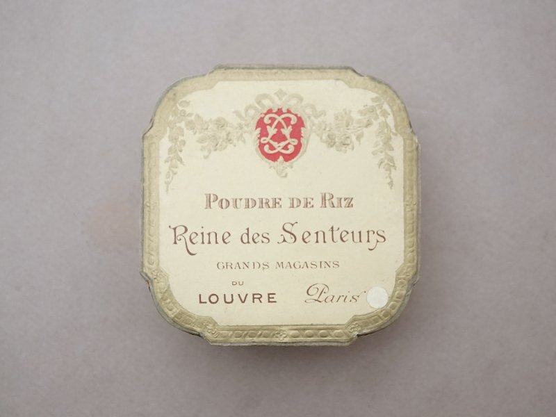 画像2: アンティーク 薔薇＆リボンのガーランド パウダーボックス ルーブル百貨店 POUDRE DE RIZ REINE DES SENTEURS - GRANDS MAGASINS DU LOUVRE PARIS -