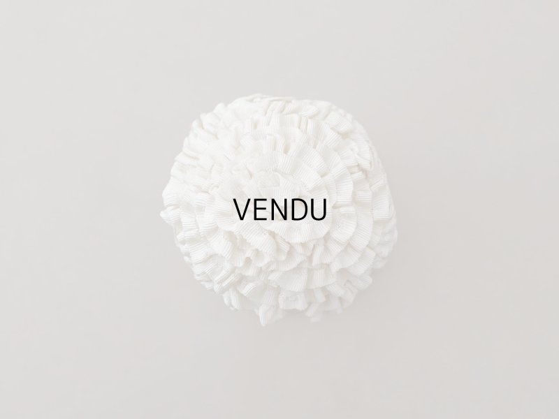 画像8: アンティーク エクリュのフリル ハットスタンド 