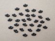 画像2: アンティーク フレンチジェット リーフ型 30ピースのセット 6×9.5mm (2)