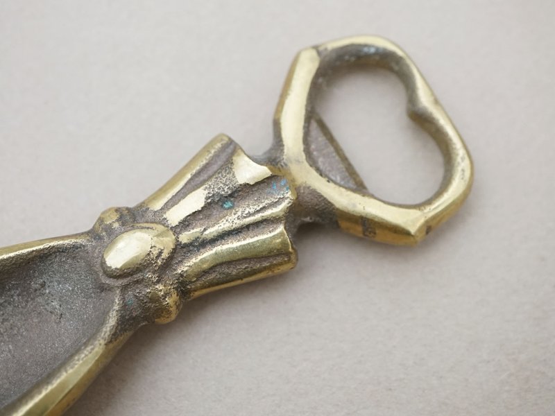 画像6: アンティーク ハンドモチーフの栓抜き