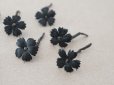 画像3: 1850年頃 アンティーク シルク製 布花 黒 10ピースのセット 12mm モーニングボンネット用 (3)